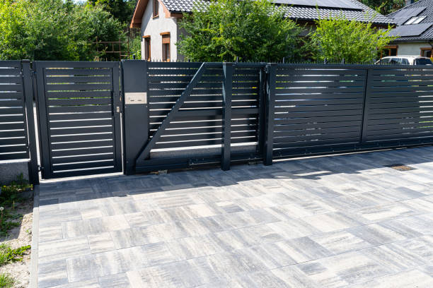 Best Driveway Pavers Near Me  in Neenah, WI